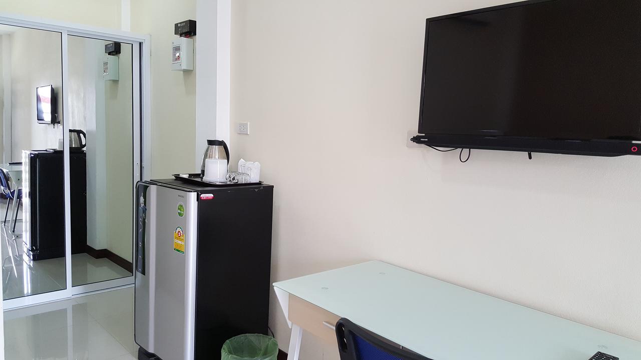 Charoensuk Grand Hotel Kabin Buri Экстерьер фото